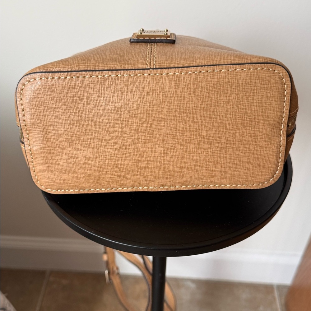 Dooney & Bourke Trixie Crossbody Bag New - Picture 6 of 13